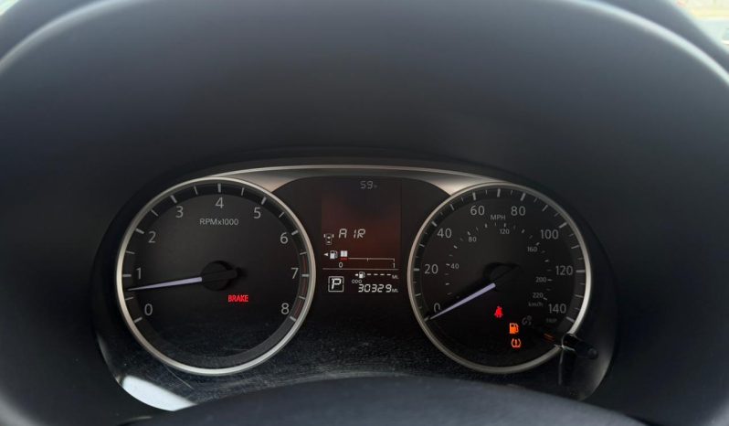 
								Nissan Kicks full									