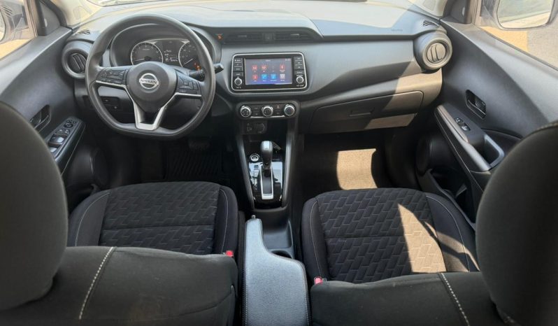 
								Nissan Kicks full									