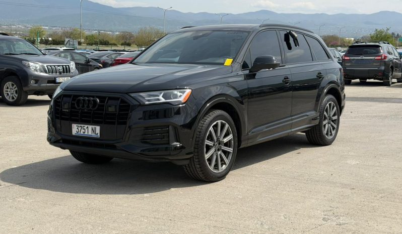 
								AUDI Q7 full									
