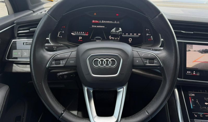 
								AUDI Q7 full									