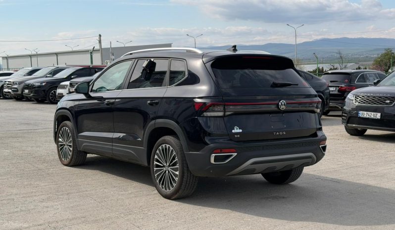 
								VOLKSWAGEN TAOS full									