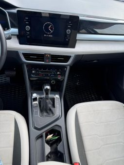 
										VOLKSWAGEN TAOS full									