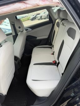 
										VOLKSWAGEN TAOS full									