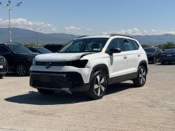 
										VOLKSWAGEN TAOS full									