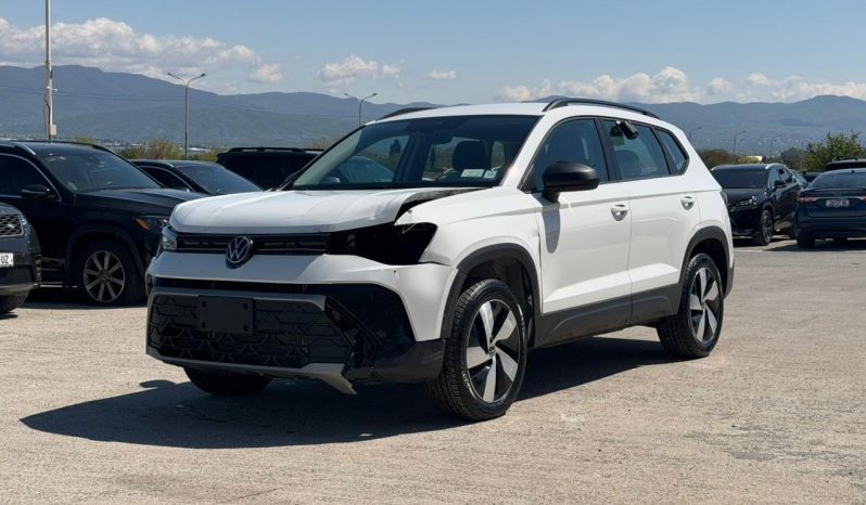 
								VOLKSWAGEN TAOS full									