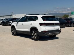 
										VOLKSWAGEN TAOS full									