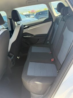 
										VOLKSWAGEN TAOS full									
