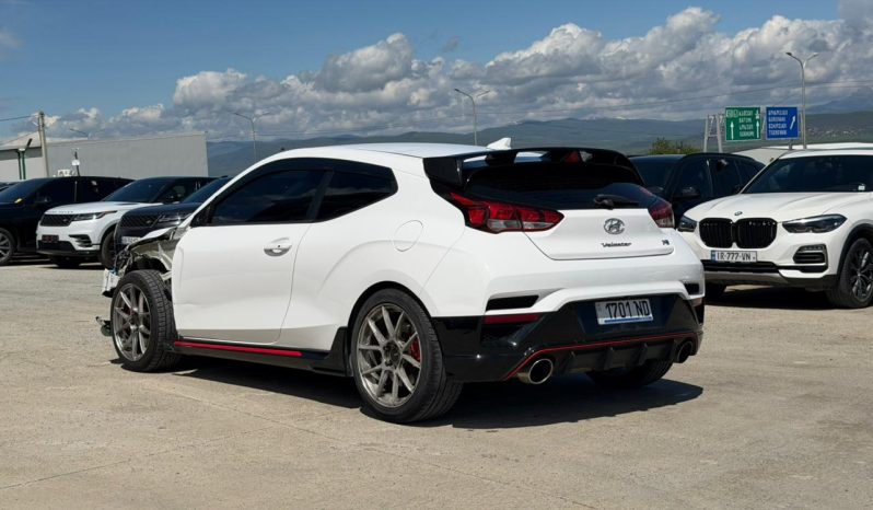 
								2022 Hyundai Veloster full									