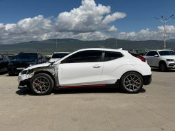 
										2022 Hyundai Veloster full									