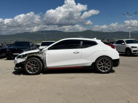 2022 Hyundai Veloster