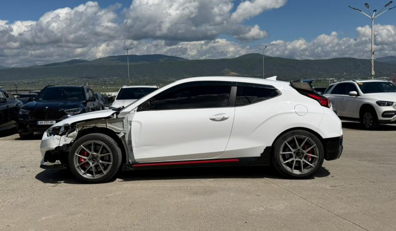 
								2022 Hyundai Veloster full									
