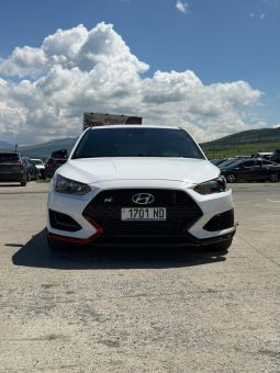 
										2022 Hyundai Veloster full									