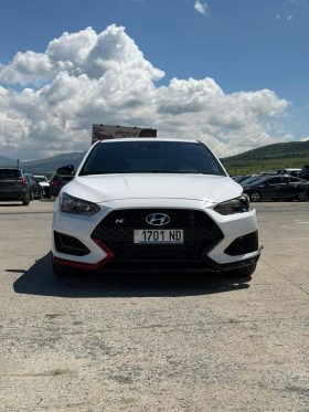 2022 Hyundai Veloster