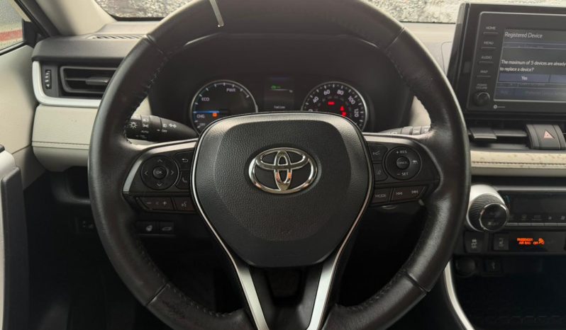 
								TOYOTA RAV4 full									