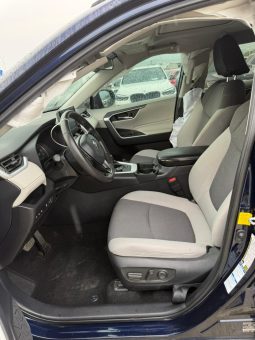 
										TOYOTA RAV4 full									