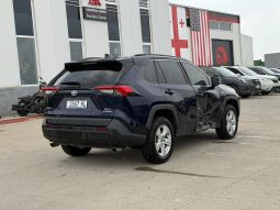 
										TOYOTA RAV4 full									