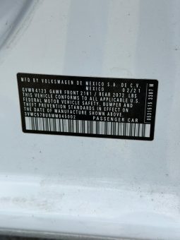 
										VOLKSWAGEN JETTA full									
