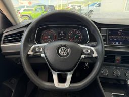 
										VOLKSWAGEN JETTA full									