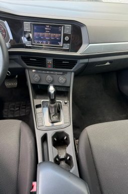 
										VOLKSWAGEN JETTA full									