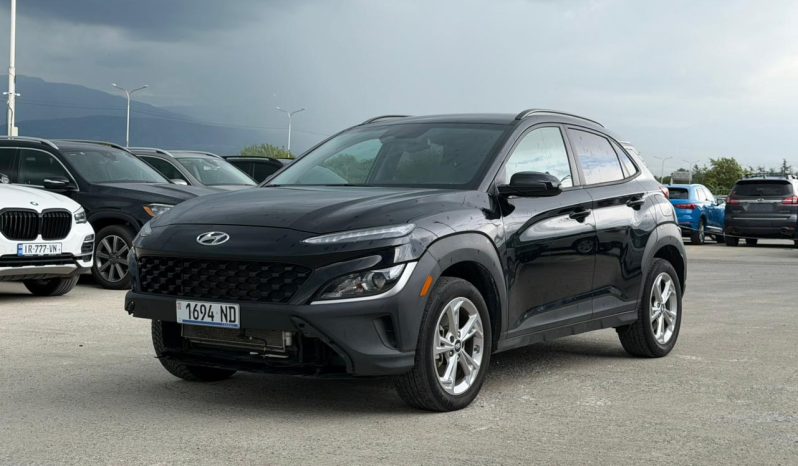 
								Hyundai Kona full									