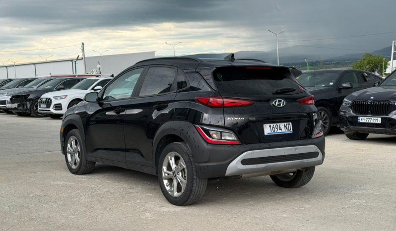 
								Hyundai Kona full									