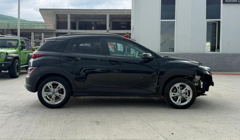 
								Hyundai Kona full									