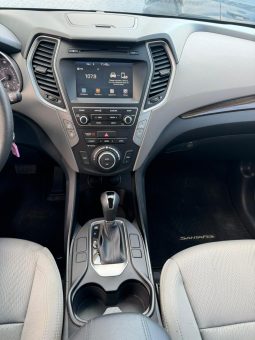 
										HYUNDAI SANTA FE full									