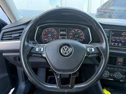 
										VOLKSWAGEN JETTA full									
