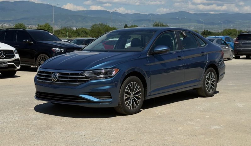 
								VOLKSWAGEN JETTA full									