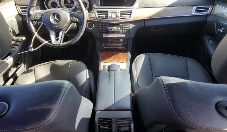 
								MERCEDES-BENZ E CLASS full									