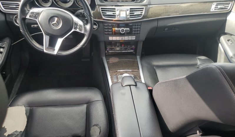 
								MERCEDES-BENZ E CLASS full									