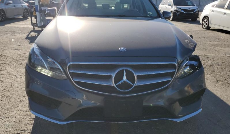 
								MERCEDES-BENZ E CLASS full									