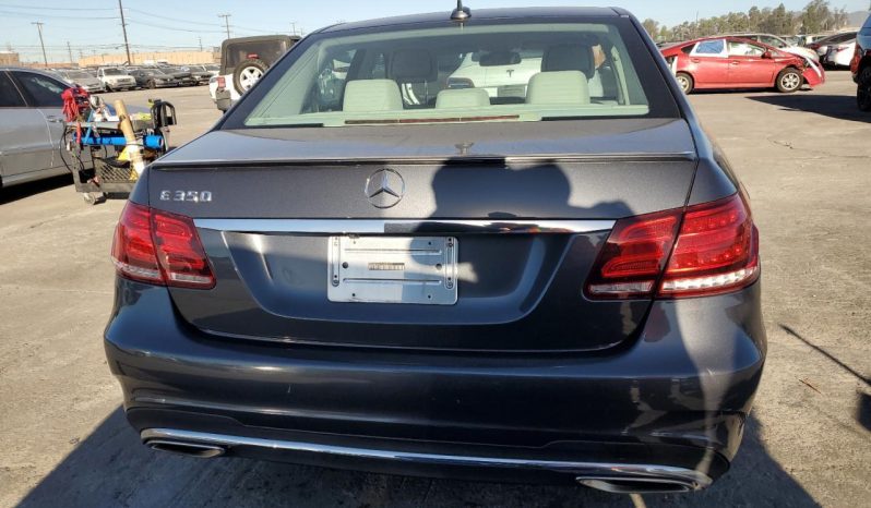 
								MERCEDES-BENZ E CLASS full									