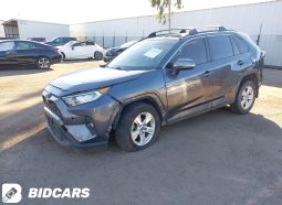 
										TOYOTA RAV4 full									