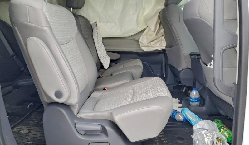 
								TOYOTA SIENNA full									