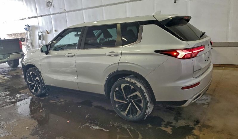 
								MITSUBISHI OUTLANDER full									