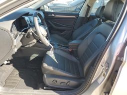 
										VOLKSWAGEN JETTA full									
