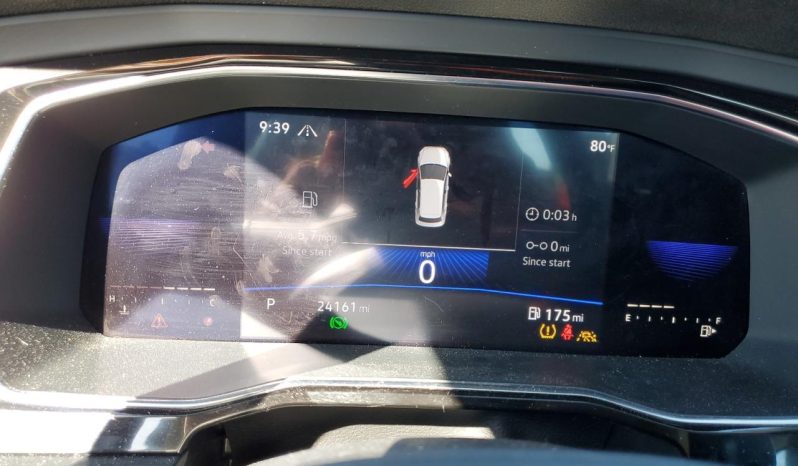 
								VOLKSWAGEN JETTA full									