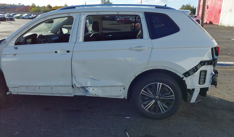 
								Volkswagen Tiguan full									