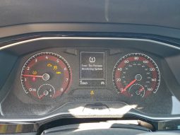 
										Volkswagen Jetta full									