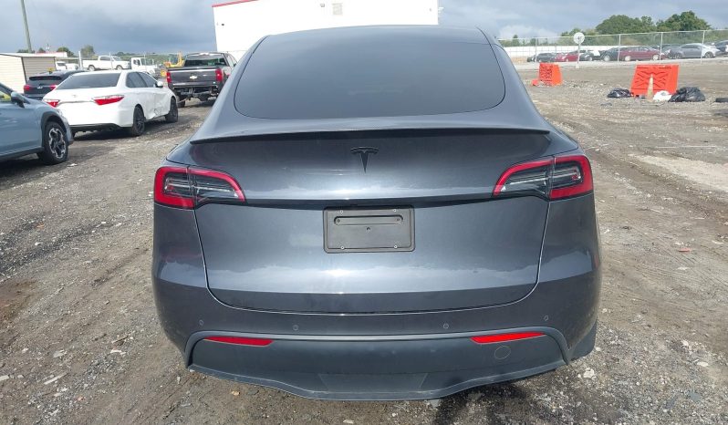 
								Tesla Model Y Performance full									