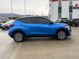 
										NISSAN KICKS full									