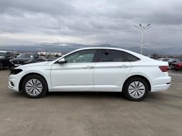 
										VOLKSWAGEN JETTA full									