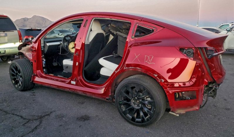 
								TESLA MODEL Y full									