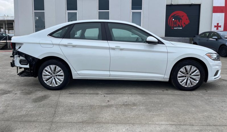 
								VOLKSWAGEN JETTA full									