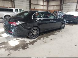 
										Mercedes C300 full									