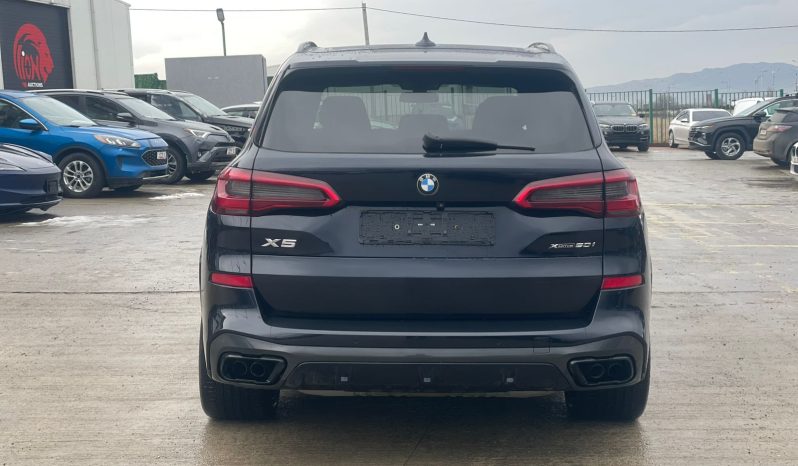 
								BMW X5 full									