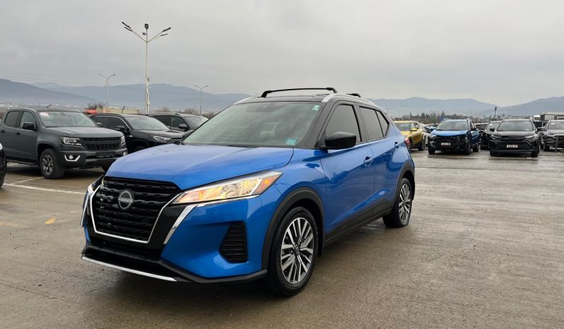 
								NISSAN KICKS full									