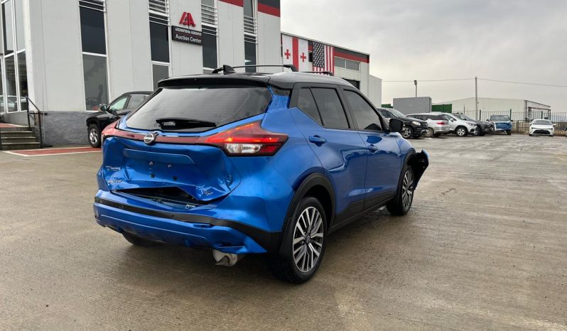 
								NISSAN KICKS full									