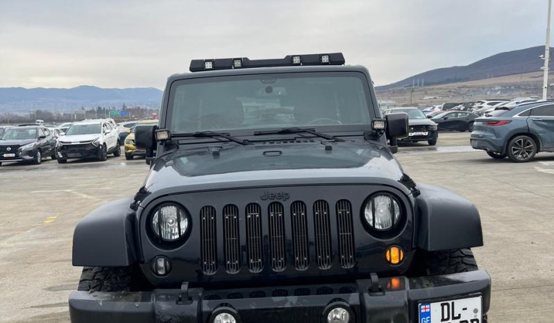 
								JEEP WRANGLER full									